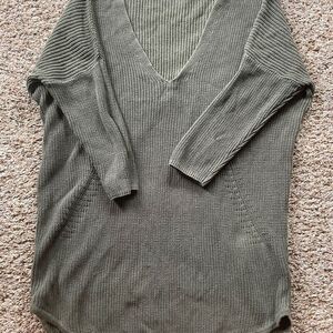 Express Deep Green V-Neck Women's Sweater